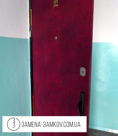 Замена старого замка на новый Замена старого замка на новый